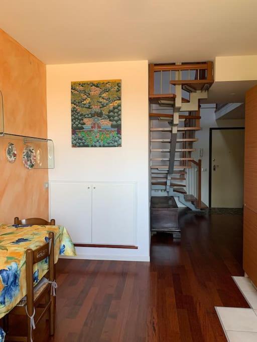 Appartamento Andrew'S House Con Parcheggio Privato Anzola dell'Emilia Bagian luar foto
