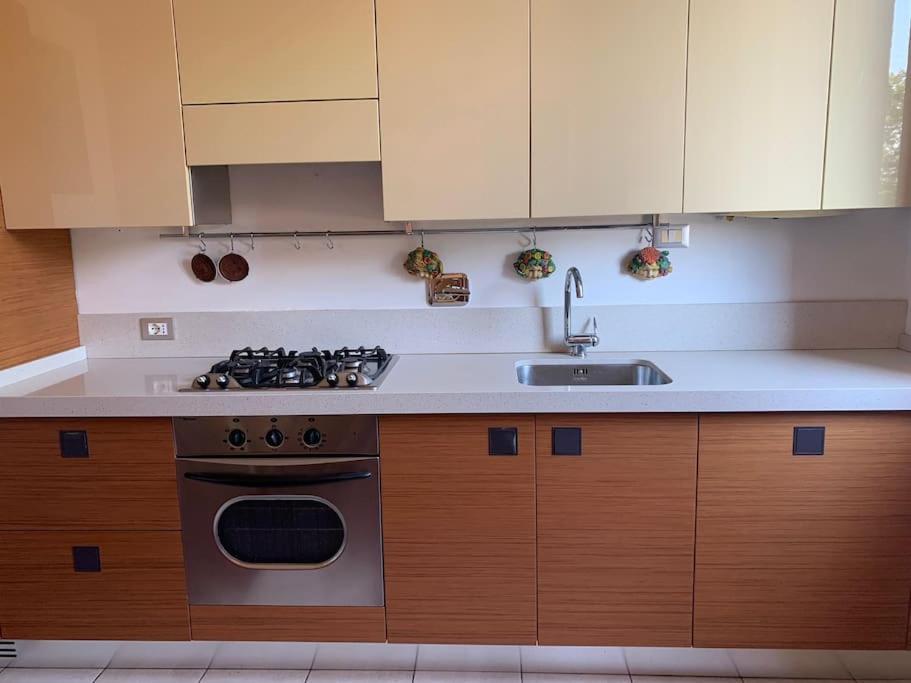 Appartamento Andrew'S House Con Parcheggio Privato Anzola dell'Emilia Bagian luar foto